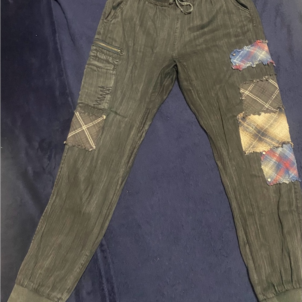 Vintage pants by Savanna black, patches of beautiful checkered patterns